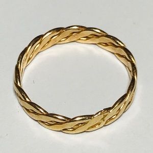 14k Twisted Band